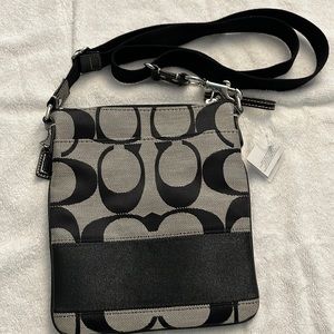 coach black cross body purse NWT
